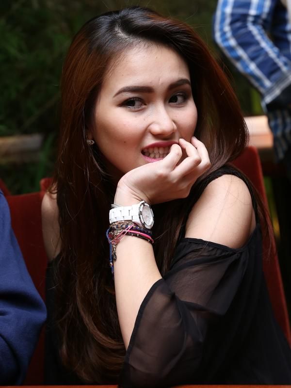 skandal ayu ting ting