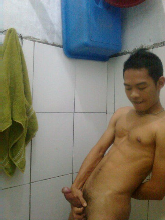cewek pamer kontol