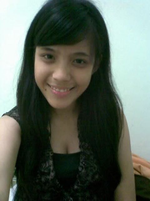 cewek smp bugil pamer memek