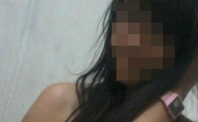 cewek cantik bugil