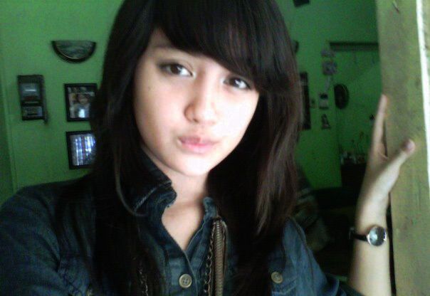 gambar bunga animasi lucu