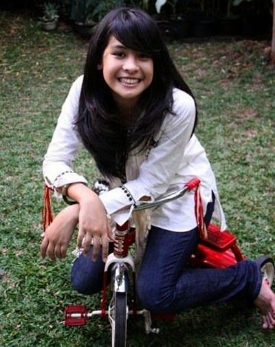 maudy ayunda sekali lagi