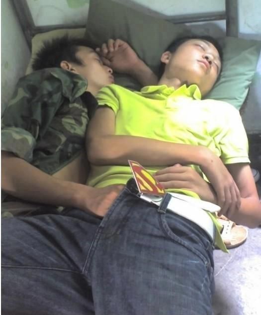 kontol cowok abg
