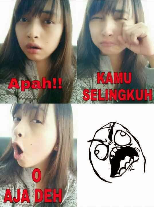 memek bugil lagi ngangkang