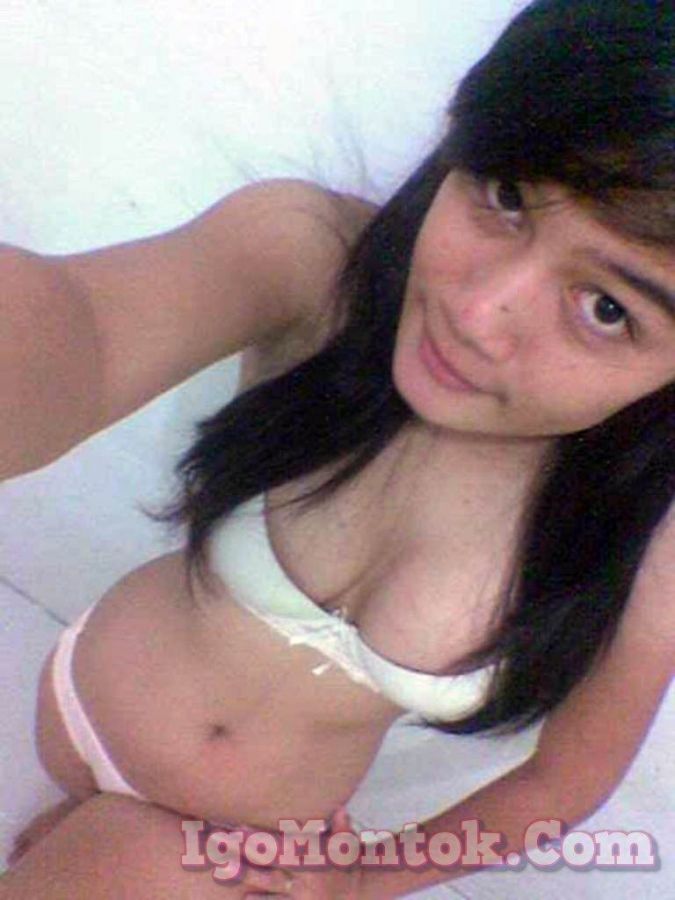 cewek smp bugil pamer memek