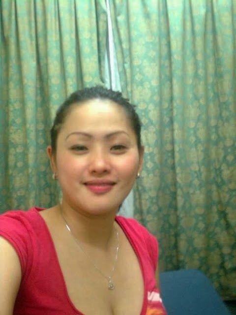 memek mulus lendir