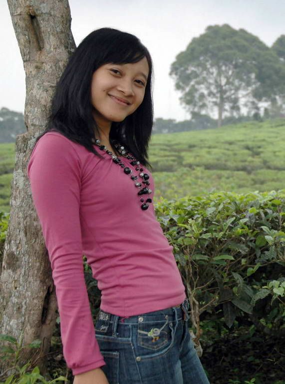 keong racun bugil