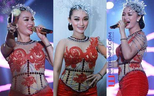 zaskia gotik hot