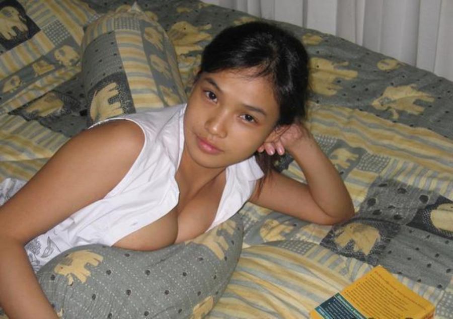 danielle udell gambar memek online