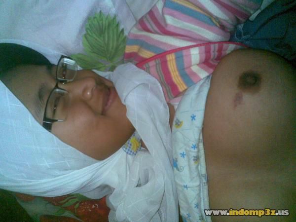 ngentot memek mulus