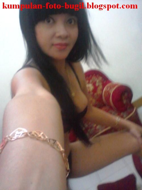 penyanyi dangdut bugil