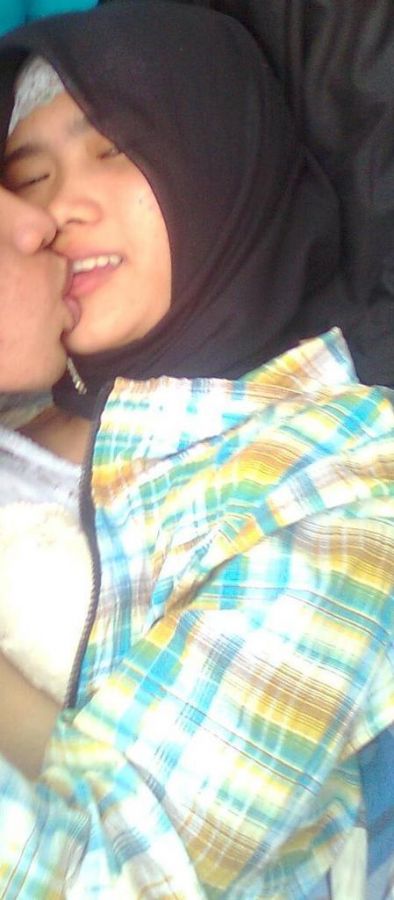 jilbab ngentot