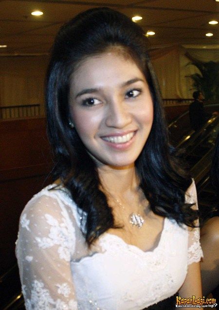 foto pernikahan ririn dwi ariyanti