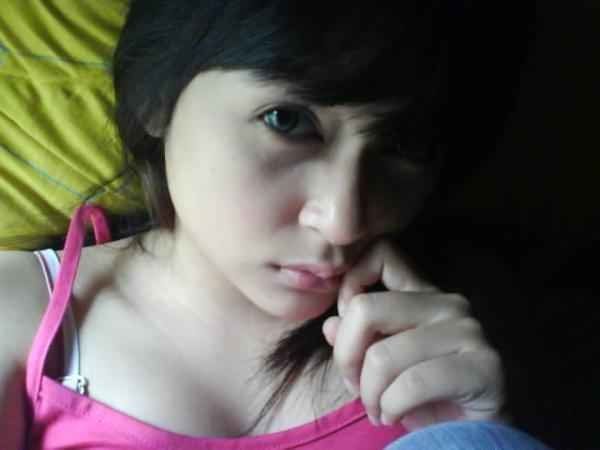 cewek ngemut kontol