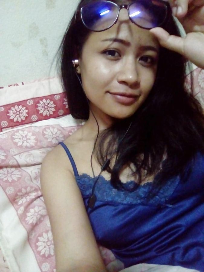 ngintip cewek mandi telanjang