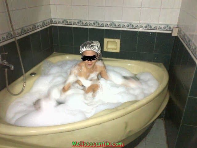 memek bugil lagi ngangkang