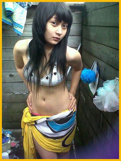 poto bugil syahrini