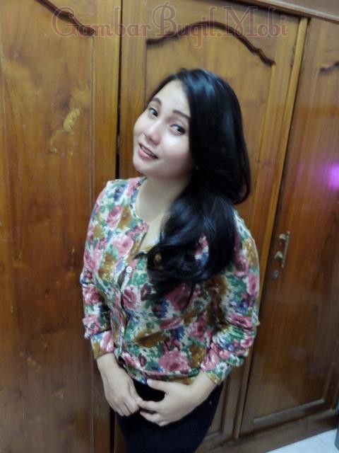 ngintip toket