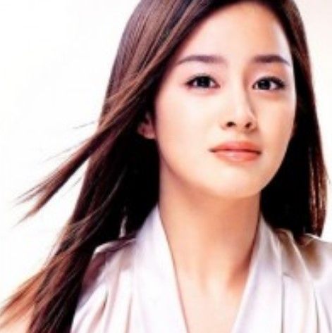 model rambut panjang wanita terbaru