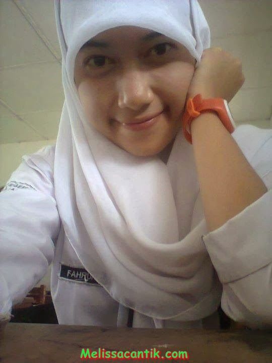 cewek tidur bugil
