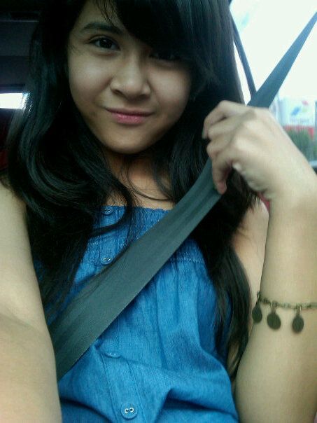 danielle udell gambar memek online