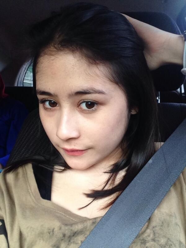 rambut baru prilly latuconsina