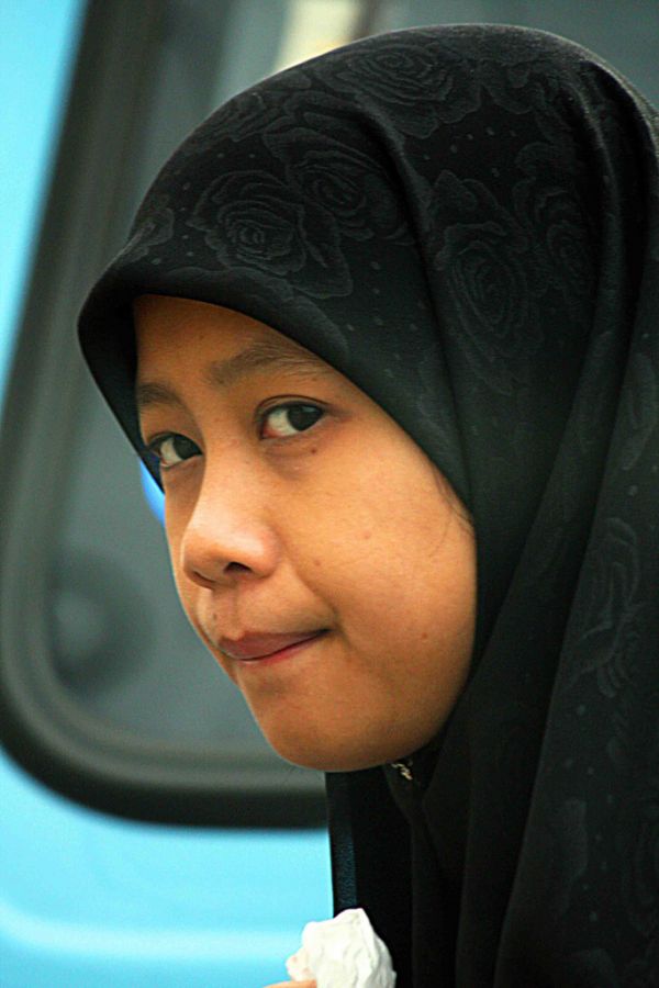intip cd di angkot