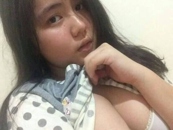 kontol masuk memek perawan