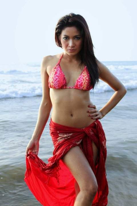 model bugil indonesia