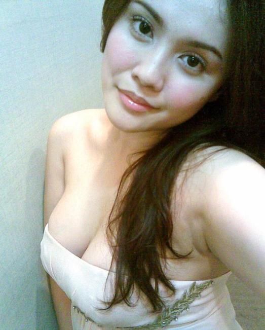 susu montok besar