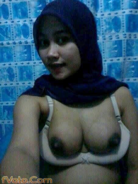 ngentot memek abg