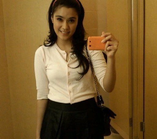 sandra dewi bugil tanpa busana