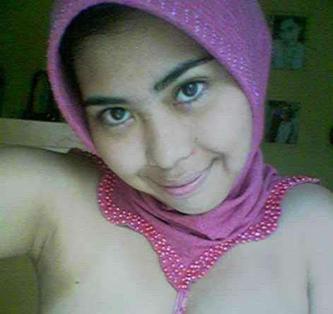 dewi persik telanjang bulat