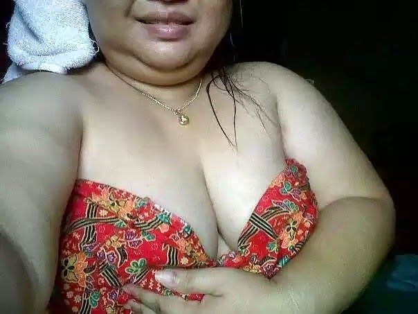 pepek jilbab