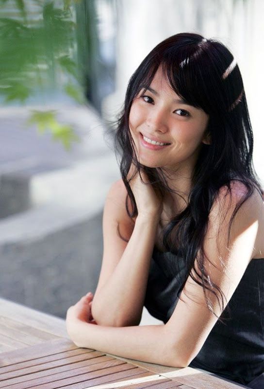 luna maya telanjang bulat