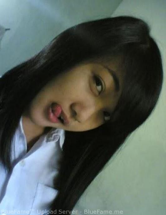 wanita mandi bugil