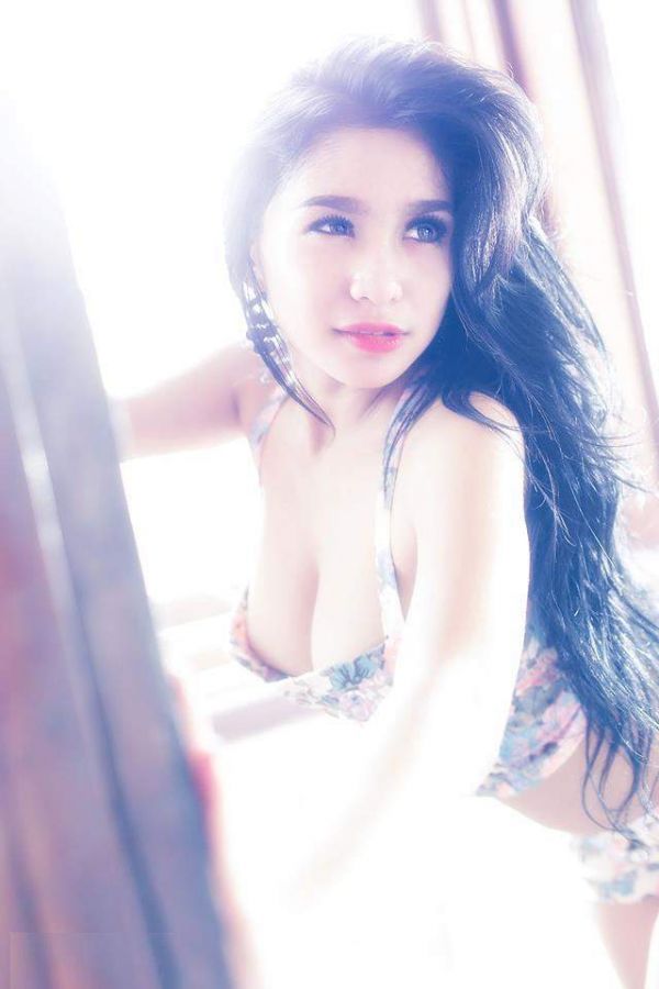 alona artis indonesia