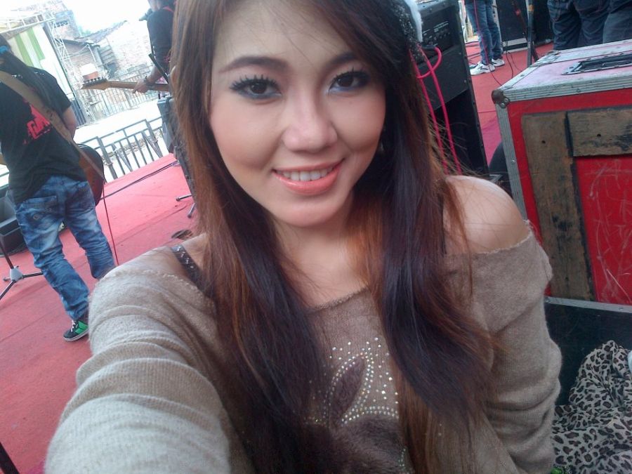 via valen dangdut