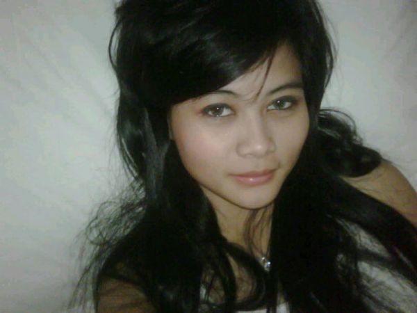nia ramadhani bugil