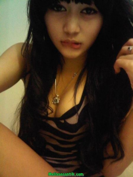 gadis arab bugil