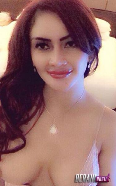 ngentot pembantu jeddah