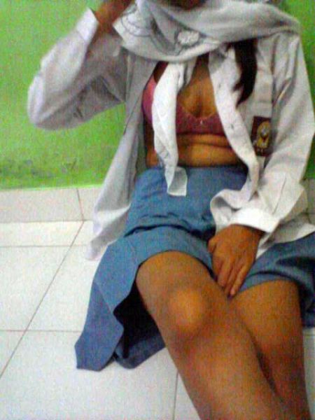 memek siswi