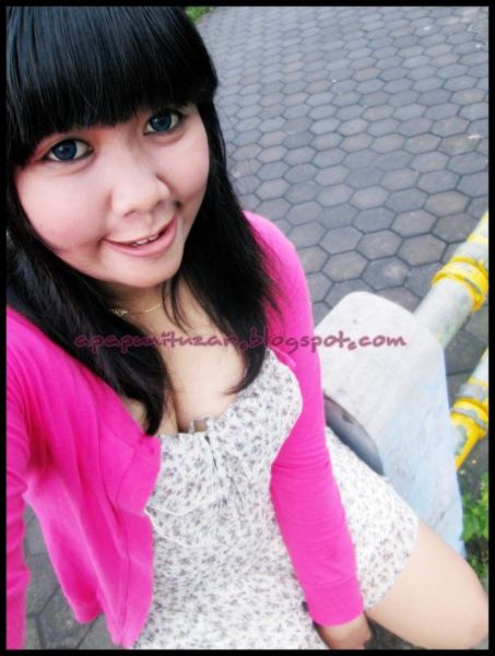 jilbab toket gede bugil