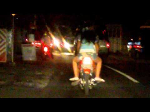 cewek celana dalam keliatan
