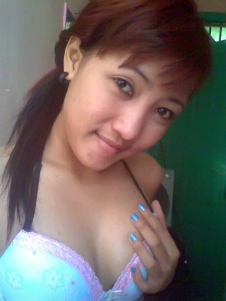 bugil perawan