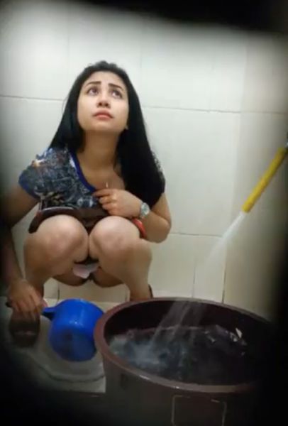 syahrini bugil