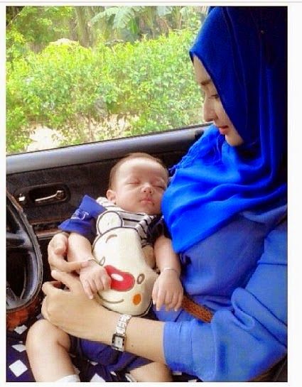 gadis melancap