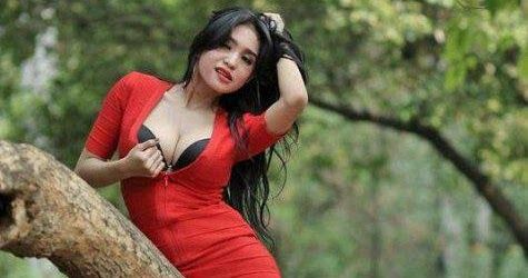 pegawai alfamart pamer toket