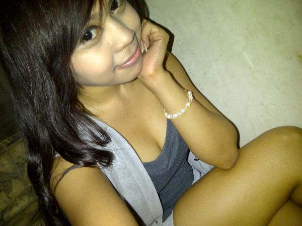 cewek bugil