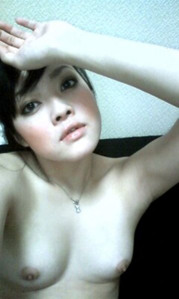 mirip siti badriah telanjang